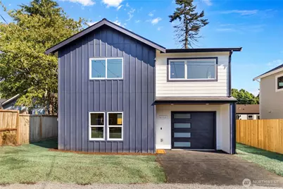 9737 Evanston Avenue N, Seattle, WA 98103 - Photo 1