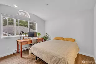 2300 Jefferson Ave NE, Renton, WA 98056 - Photo 27