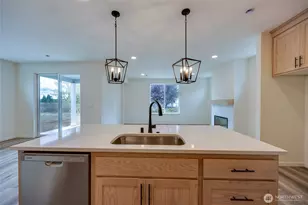 940 RW Fletcher St, Winlock, WA 98596 - Photo 11