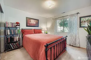 230 105th St E, Tacoma, WA 98455 - Photo 15