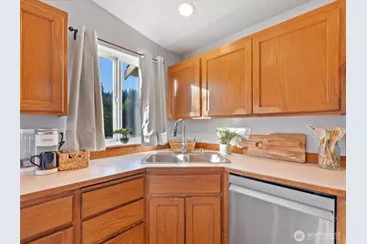 13802 State Route 530 NE, Arlington, WA 98223 - Photo 17