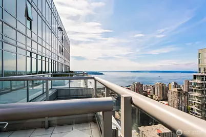 588 Bell Street #315S, Seattle, WA 98121 - Photo 29