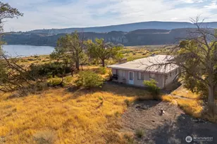 605 NW 23 Rd, Soap Lake, WA 98851 - Photo 9