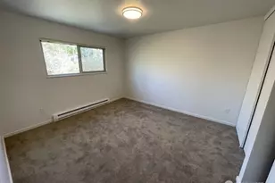 401 NE 40th St, Seattle, WA 98105 - Photo 23