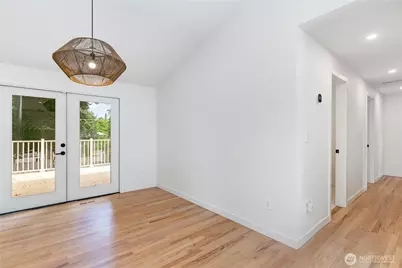 8428 NE 132nd Place, Kirkland, WA 98034 - Photo 7