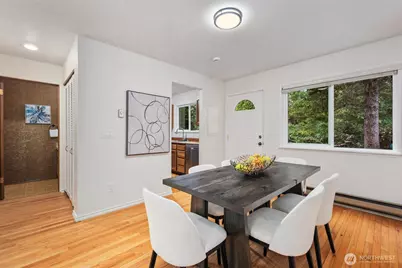 14606 NE 51st Street #C7, Bellevue, WA 98007 - Photo 11