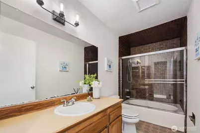 14606 NE 51st Street #C7, Bellevue, WA 98007 - Photo 19