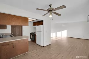 15719 63rd St Ct E, Sumner, WA 98390 - Photo 19