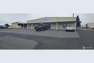 642 Commerce Avenue, Longview, WA 98632 - Photo 1