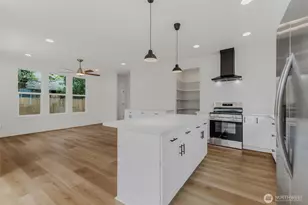 1209 S 6th Ave, Kelso, WA 98626 - Photo 7