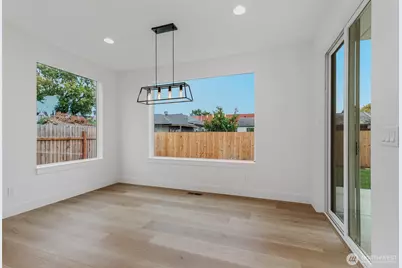 1209 S 6th Avenue, Kelso, WA 98626 - Photo 13