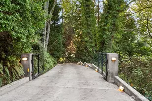 20423 10th Pl SW, Normandy Park, WA 98166 - Photo 3