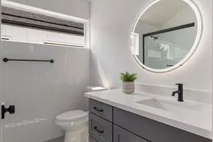 818 B S Sullivan St, Seattle, WA 98108 - Photo 13