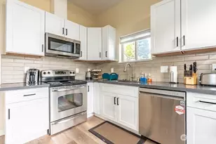 10653 10655 22nd Pl S, Seattle, WA 98168 - Photo 11