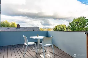 10653 10655 22nd Pl S, Seattle, WA 98168 - Photo 3