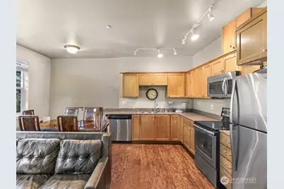 8872 Depot Rd. #203, Lynden, WA 98264 - Photo 5