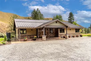 14 Maverick Ln, Carlton, WA 98814 - Photo 3