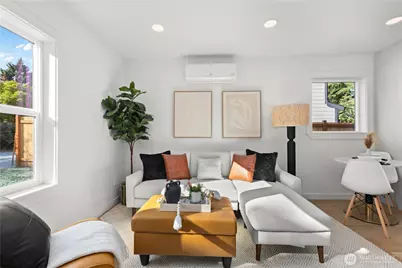 9735 Evanston Avenue N, Seattle, WA 98103 - Photo 3