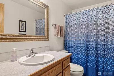 2631 Club Court #305, Mount Vernon, WA 98273 - Photo 17