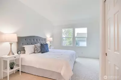 4228 221st Place SE #1083, Issaquah, WA 98029 - Photo 17