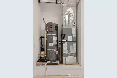 9017 Wyatt Court SE, Tumwater, WA 98501 - Photo 35