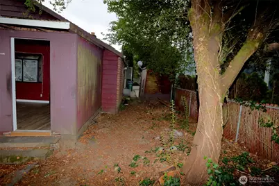 12037 71st Avenue S, Seattle, WA 98178 - Photo 27