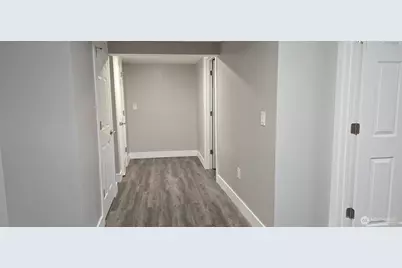 12053 70 Avenue S, Seattle, WA 98178 - Photo 21