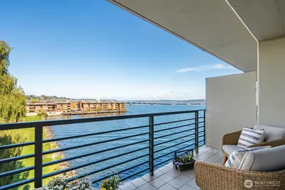 2040 43rd Avenue E #402, Seattle, WA 98112 - Photo 35