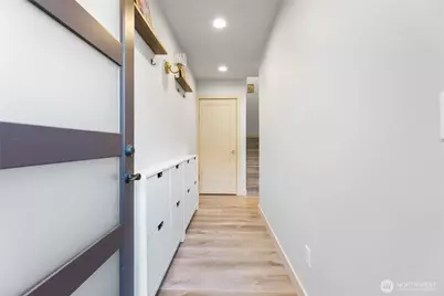 814 NW 54th St #A, Seattle, WA 98107 - Photo 3