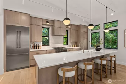 6141 Elizan Drive NW, Olympia, WA 98502 - Photo 9