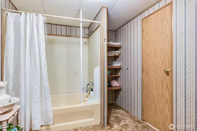 3805 College Street SE #16, Lacey, WA 98503 - Photo 17