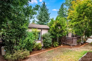 3805 College St SE, Lacey, WA 98503 - Photo 3