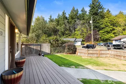 212 Willow Street, Bremerton, WA 98310 - Photo 7