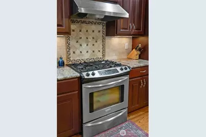 2308 18th Street, Anacortes, WA 98221 - Photo 17