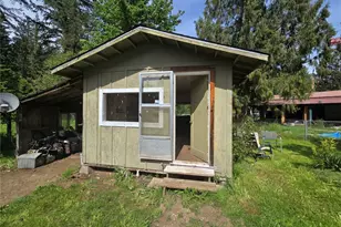 46400 Baker Loop Rd, Concrete, WA 98237 - Photo 9