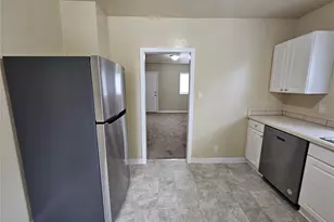 329 24th St, Longview, WA 98632 - Photo 9