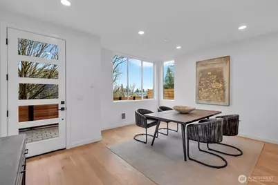 427 19th Avenue E, Seattle, WA 98112 - Photo 9