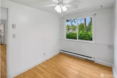 13202 Bitter Place N, Seattle, WA 98133 - Photo 23