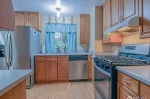 3467 Partridge Hollow NE, Bremerton, WA 98310 - Photo 5