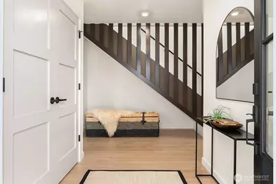 2030 NE 123rd Street, Seattle, WA 98125 - Photo 3