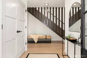 2030 NE 123rd St, Seattle, WA 98125 - Photo 3