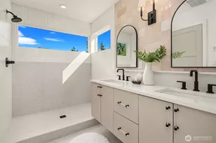 2030 NE 123rd St, Seattle, WA 98125 - Photo 21