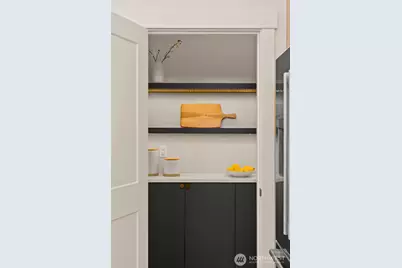 7335 21st Avenue NE, Seattle, WA 98115 - Photo 9