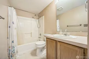 7608 145th Ave Ct E, Sumner, WA 98390 - Photo 13