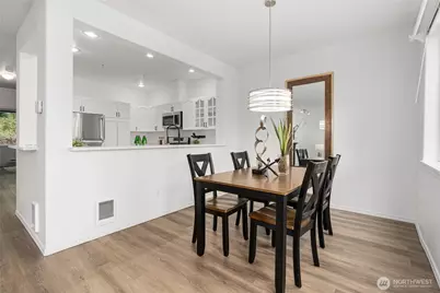 7583 Old Redmond Road #A203, Redmond, WA 98052 - Photo 11