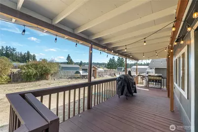 814 282nd Street E, Roy, WA 98580 - Photo 7