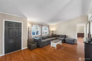 814 282nd St E, Roy, WA 98580 - Photo 9