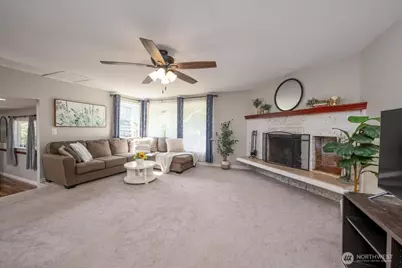 1028 135th St SW Unit #29, Everett, WA 98204 - Photo 3