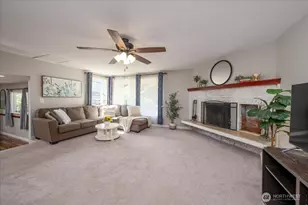 1028 135th St SW, Everett, WA 98204 - Photo 3