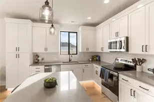 581 S Oasis Loop, East Wenatchee, WA 98802 - Photo 5